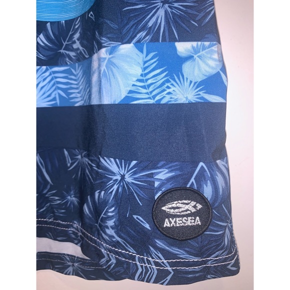 Men’s Swim Shorts - Picture 2 of 3
